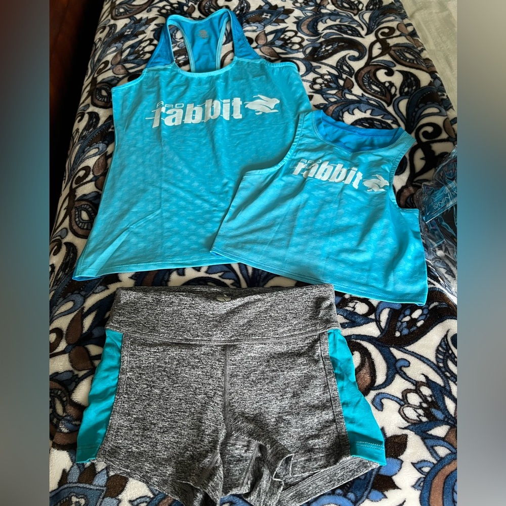 Rabbit racing kit - crop top singlet shorts